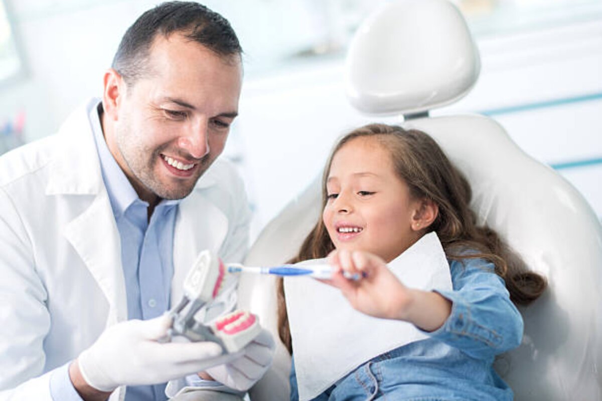 child's first dentist visit