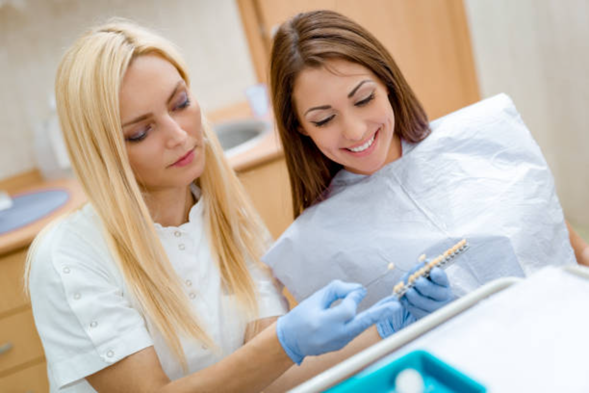 how porcelain veneers transform smile